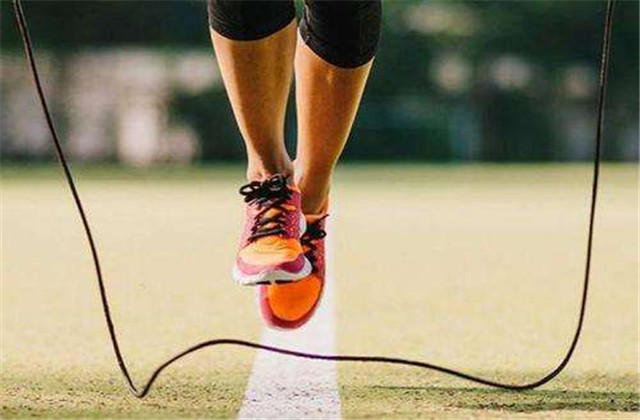 【万无“疫”失】宅家也能把肉减，居家微健身等你来体验