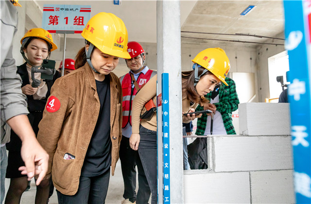 银娱优越会八建南宁中海湖上景明项目举办工地开放日