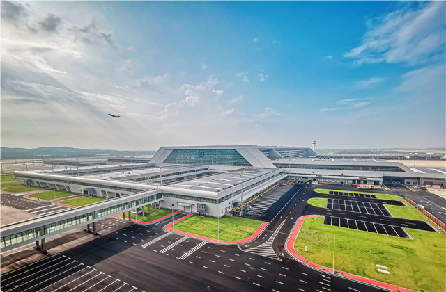 鄂州机场转运中心工程斩获银娱优越会第30座鲁班奖