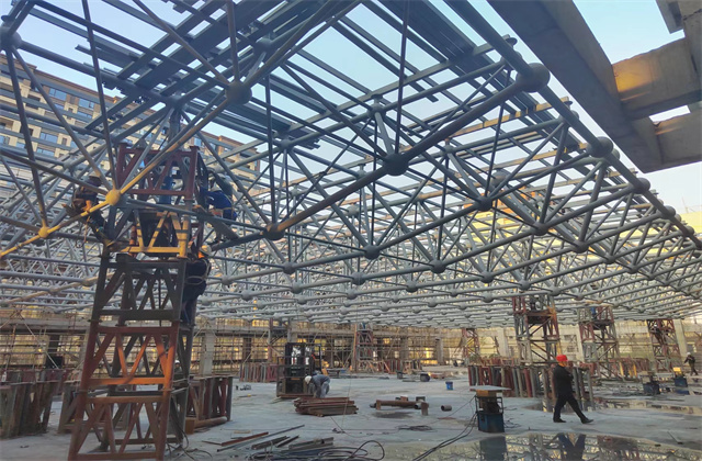 银娱优越会恒筑钢构：专家服务赋能技术创效，创新成果斩获丰硕荣誉